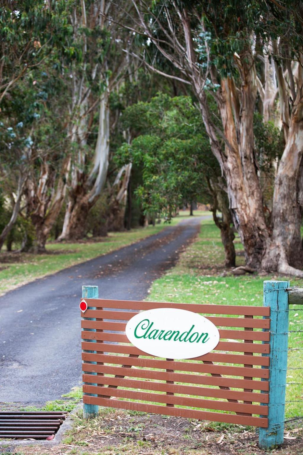 Clarendon Chalets เมาท์แกมเบีย ภายนอก รูปภาพ